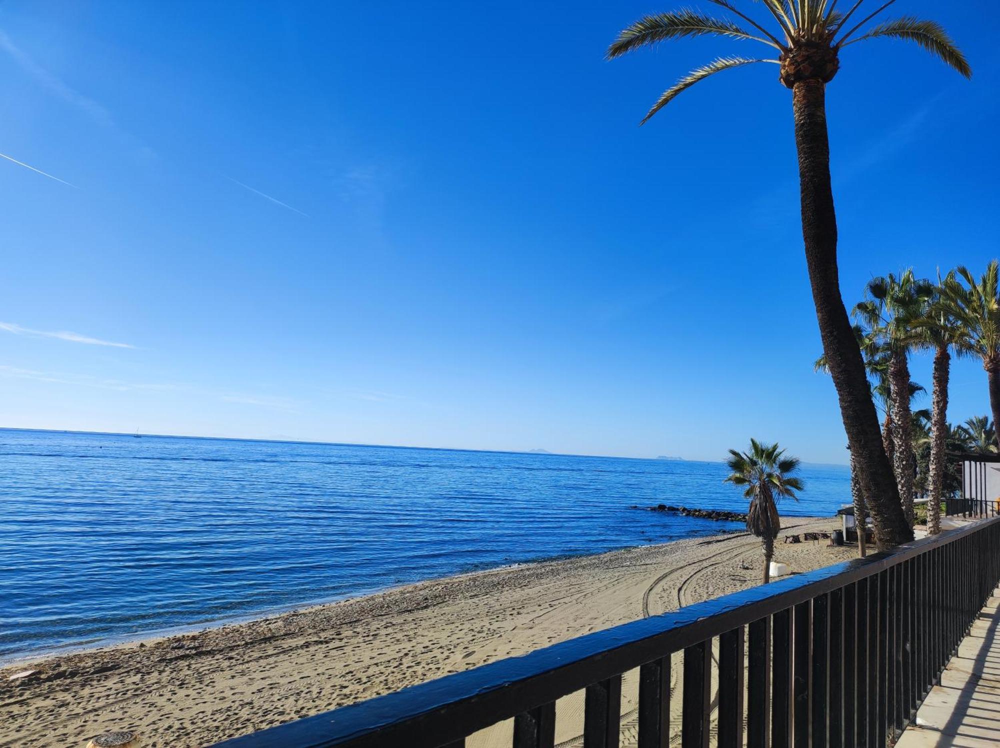 Acogedor Apt En Casco Historico Marbella Bagian luar foto